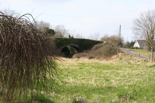 bridge-over-dry-section-of-mountmellick-branch_resize A bridge over an infilled section