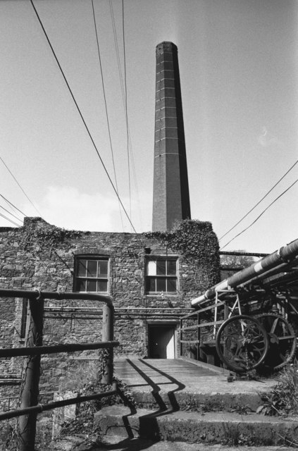 Engine house (Chris Allen) 1556136_80060455