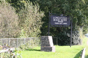 Sign at the lock to Longueville House Hotel ...