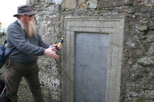 93237310ru8ppeu0 Making the presentation