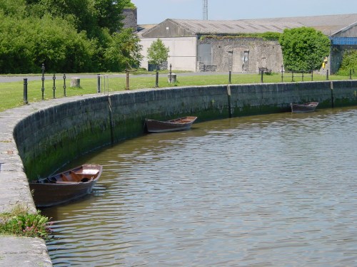 clarecastle-fergus-navigation-june-2007-14_resize The quay at Clarecastle