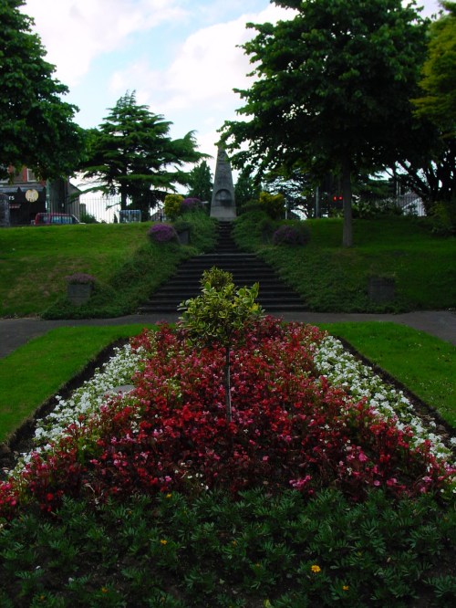 Looking north to the bridge