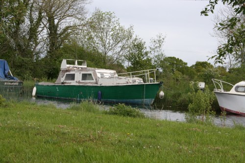 Unidentified wooden boat 2 Shannon Harbour May 2009_resize Another unidentified boat at Shannon Harbour