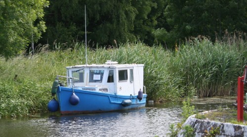 Unidentified wooden boat in Connaught Harbour 3_resize Unidentified wooden boat, with extension, at Connaught Harbour