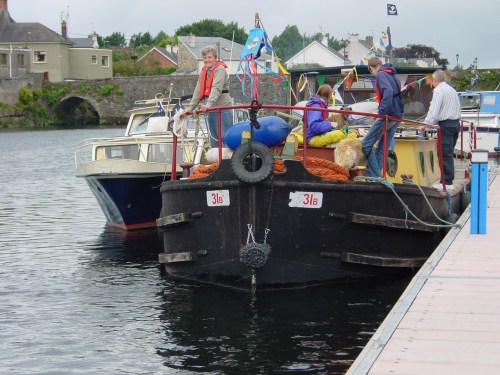 31b prepares to leave Carrick-on-Suir 01_resize 31B preparing to leave