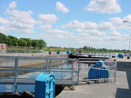 Upper water-inlet control?