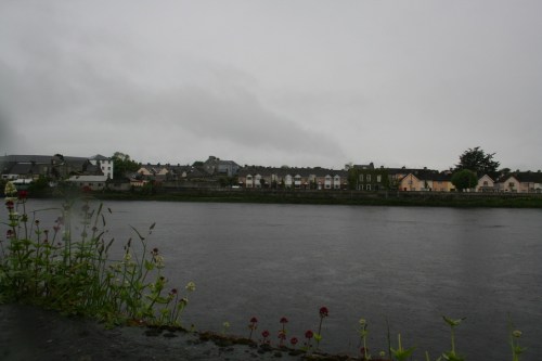 Brown's Quay from the Bathing Haven across the river 3_resize Brown's Quay at Thomondgate from across the river