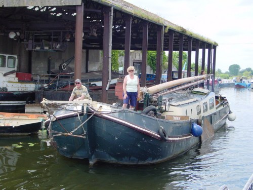 Squeezing through a crowded Shannon Harbour