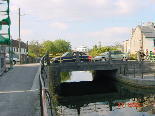 eglinton bridge 01a_resize New Road bridge