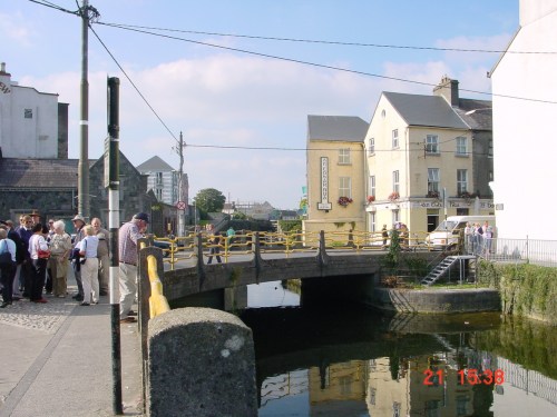 eglinton second lowest bridge_resize Dominick Street bridge
