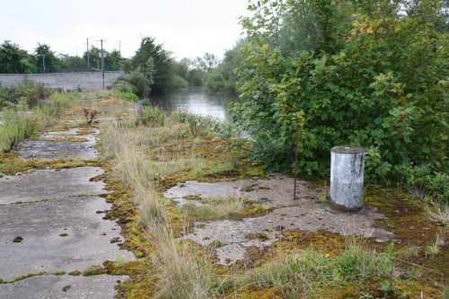 Former Dowleys premises at Ballylynch 17_resize The quay at Ballylynch with two bollards