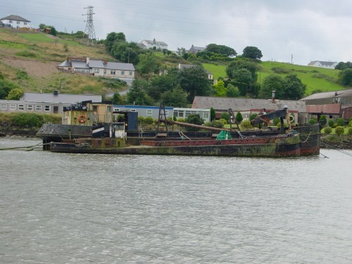 Guinness Liffey barge on outside 02_resize On the outside, the only Guinness Liffey barge still afloat