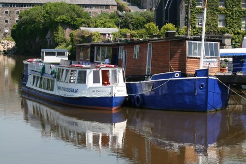 IMG_6589_resize The Rocksand with the St Ciaran alongside