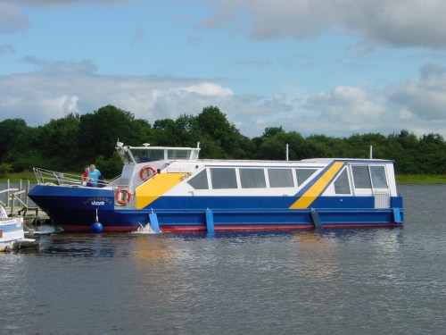 inishcruiser-01_resize Inishcruiser at the Share Centre on Lough Erne