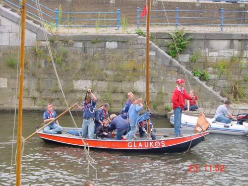 Scouts arrive in Roermond