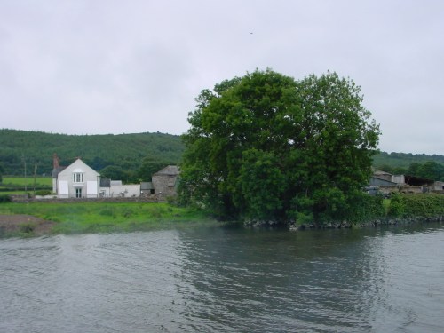 Roches Quay from below 01_resize Passing Roches Quay