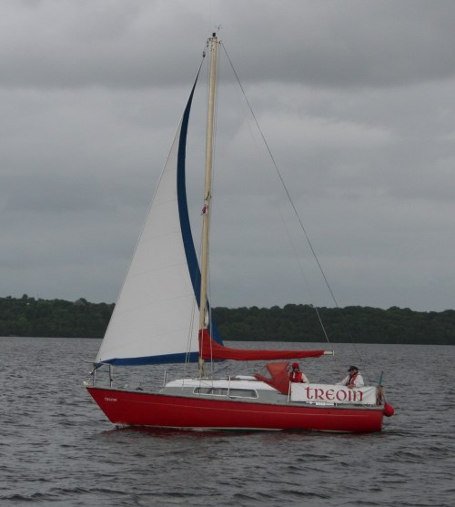 Treoin running up Lough Derg (on a different windy day)