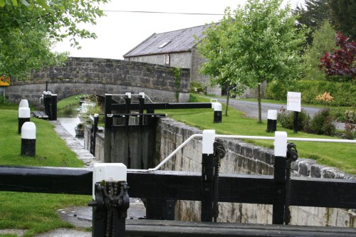 Looking towards the grain store