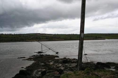 Fallen navigation light at old ferry 03_resize 1405 Fallen light at ferry quay