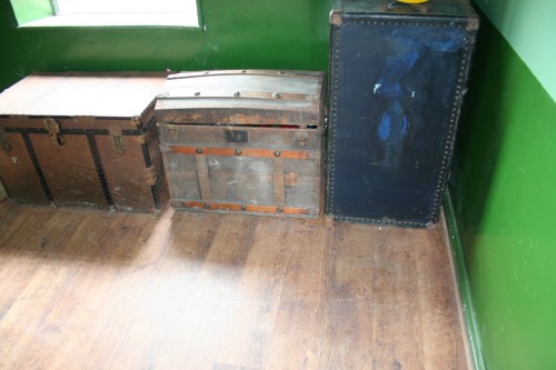 IMG_6738_resize Luggage office