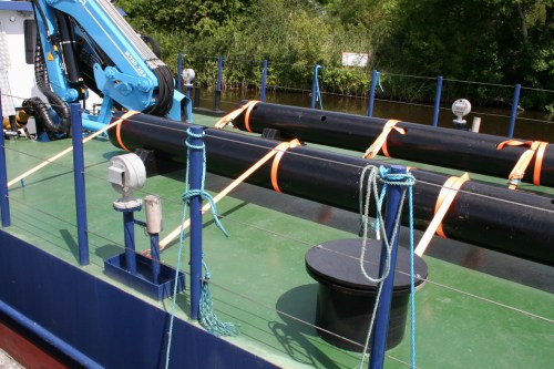 Inis Cealtra at Portumna 12_resize The spud legs are carried on the load-bearing deck