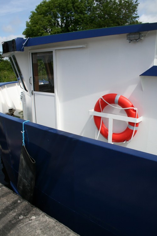 Inis Cealtra at Portumna 25_resize Lifering and wheelhouse door
