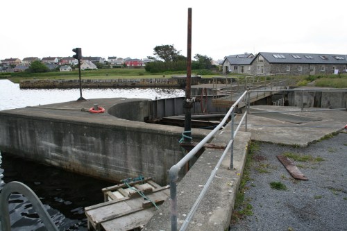 Control wheel for drain pipe
