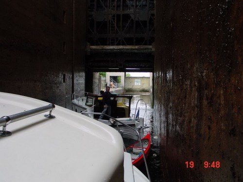 Passing from the upper to the lower chamber (2001)