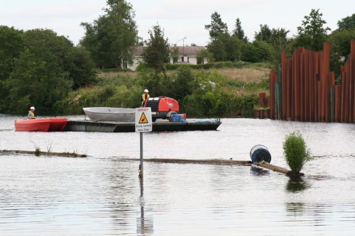 Through the gap, they're heading for the bund