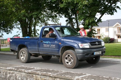A 4WD arrives with more supplies, perhaps including fuel
