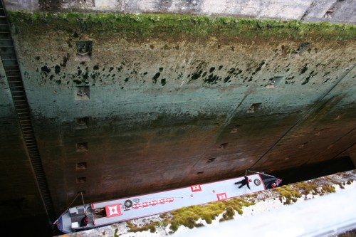 NB Earnest rising in the upper chamber 2 (2007)