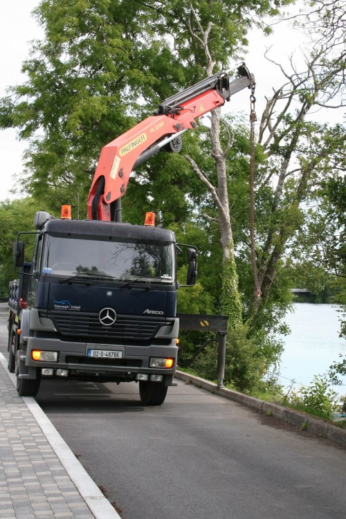 The WI truck loading the pontoon