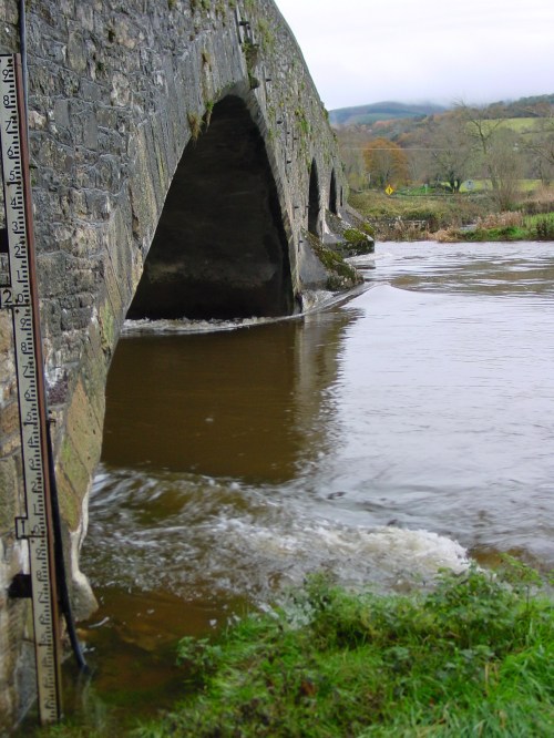 The depth gauge at the bridge (2006)