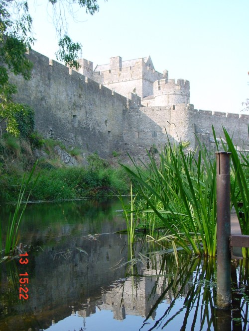 Cahir Castle on the River Suir (2002)