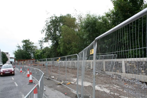 Road alongside Grubb's Island (looking downstream) (2009)