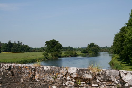 Looking upstream from Kilsheelan Bridge (2009)
