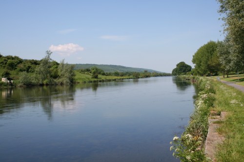 The towing path heading for Clonmel (2009)