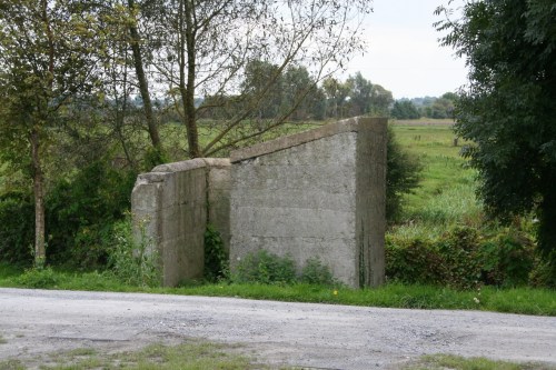Shannon Harbour loo 1 resize The Shannon Harbour loo