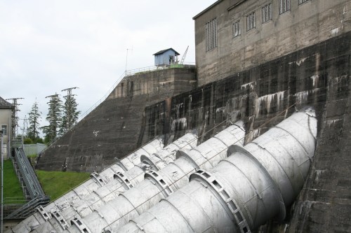 The penstocks that feed the turbines at Ardnacrusha