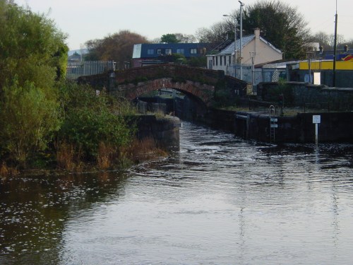 Canal entrance floods 20091128 1_resize
