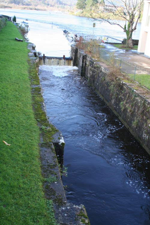 Killaloe floods 20091125 84_resize