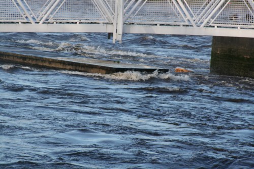 The bend below S O'Halloran bridge floods 20091128 5_resize