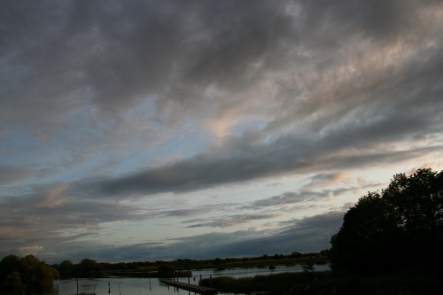 Skies over the Shannon below Athlone 8818_resize