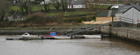 Pontoon at Killadysert_resize