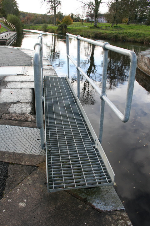 Lock gates 11_resize