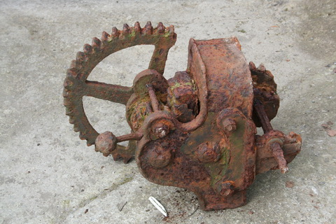 Lock gear remains at Riversdale 12_resize