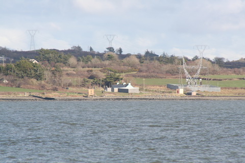 Cables coming ashore beside Kilkerin 2_resize