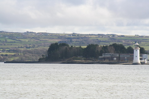 Lighthouse and outer pier_resize