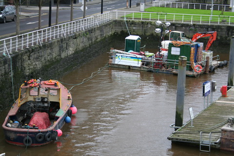 Workboats in the waiting basin 6_resize