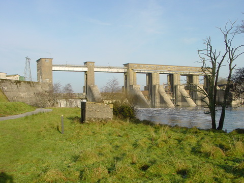 0610 Parteen Villa Weir_resize